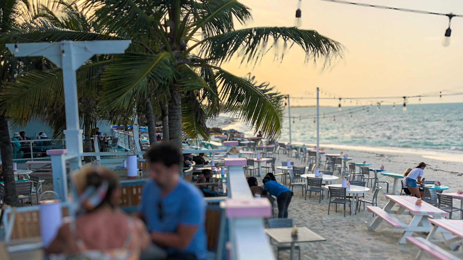 Beach front dining at Da Conch Shack
